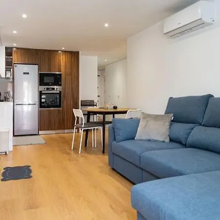 Charming Retreat By Mp *