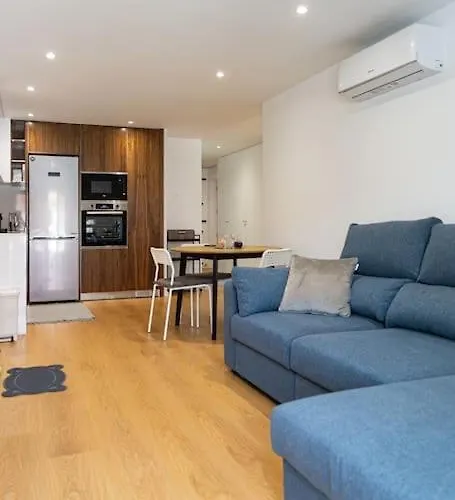 Charming Retreat By Mp *