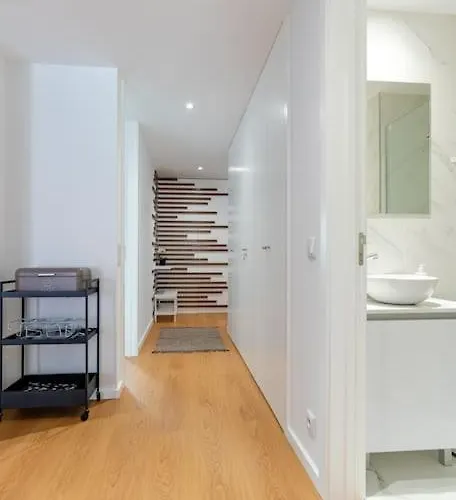 Charming Retreat By Mp Apartment